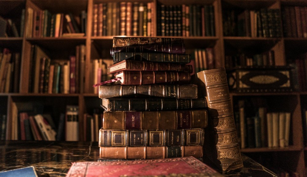 Livres anciens – Conscience Mag