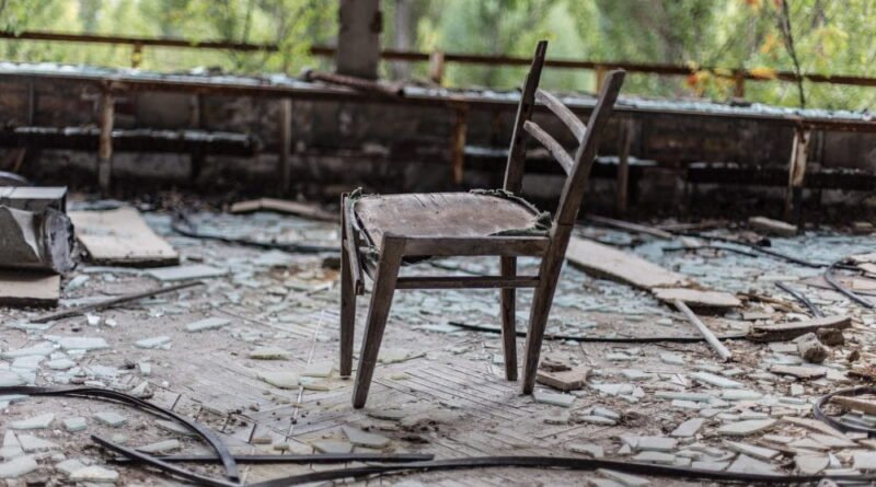 Qui récolte vraiment les énergies de la guerre De l’ombre collective aux égrégores, et comment ne plus les nourrir