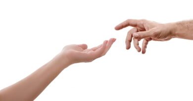 Quand tu sens une présence dieux, esprits, guides… folie ou vraie expérience spirituelle